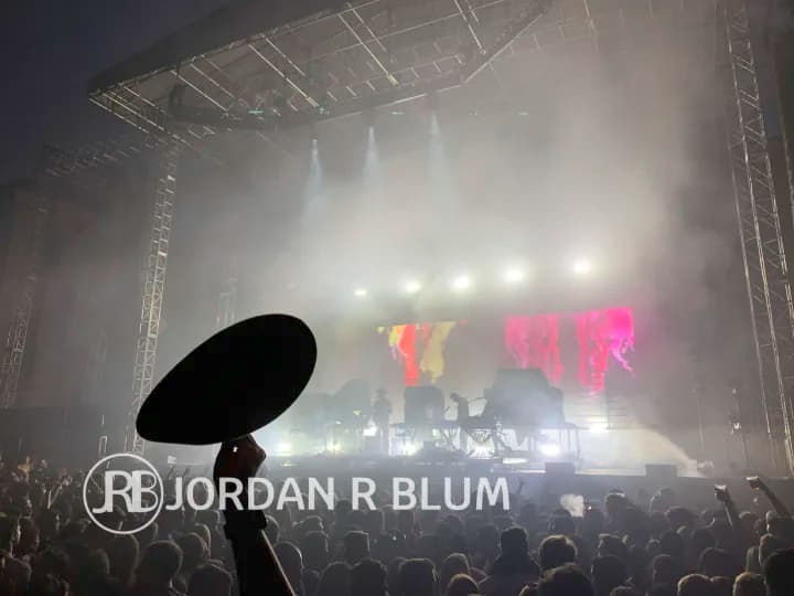 Photograph by Jordan Blum, frame 97