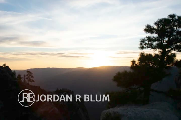 Photograph by Jordan Blum, frame 81